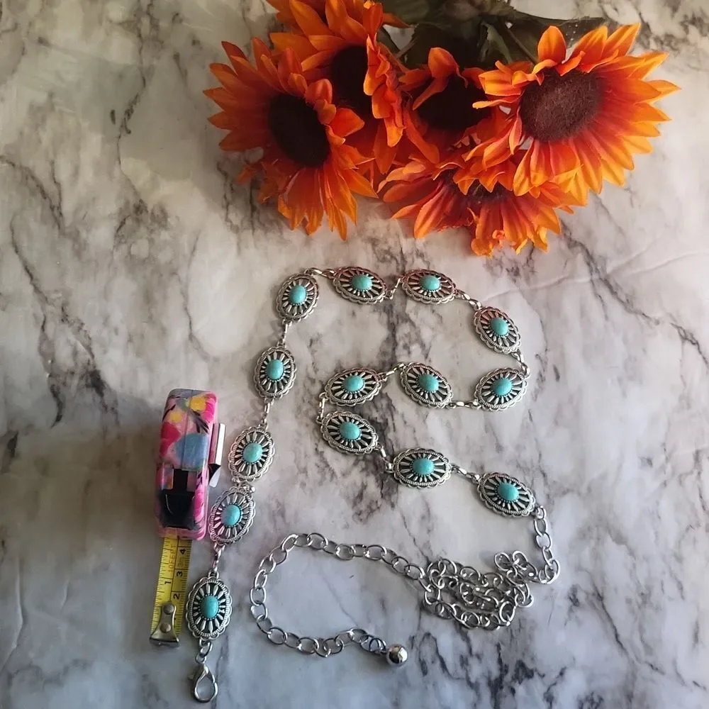 Vintage Style Silver Small Concho Chain Belt